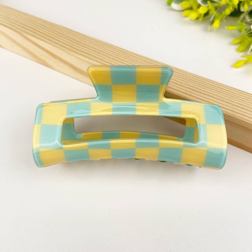 Checkerboard retro hair claw clip: Pink
