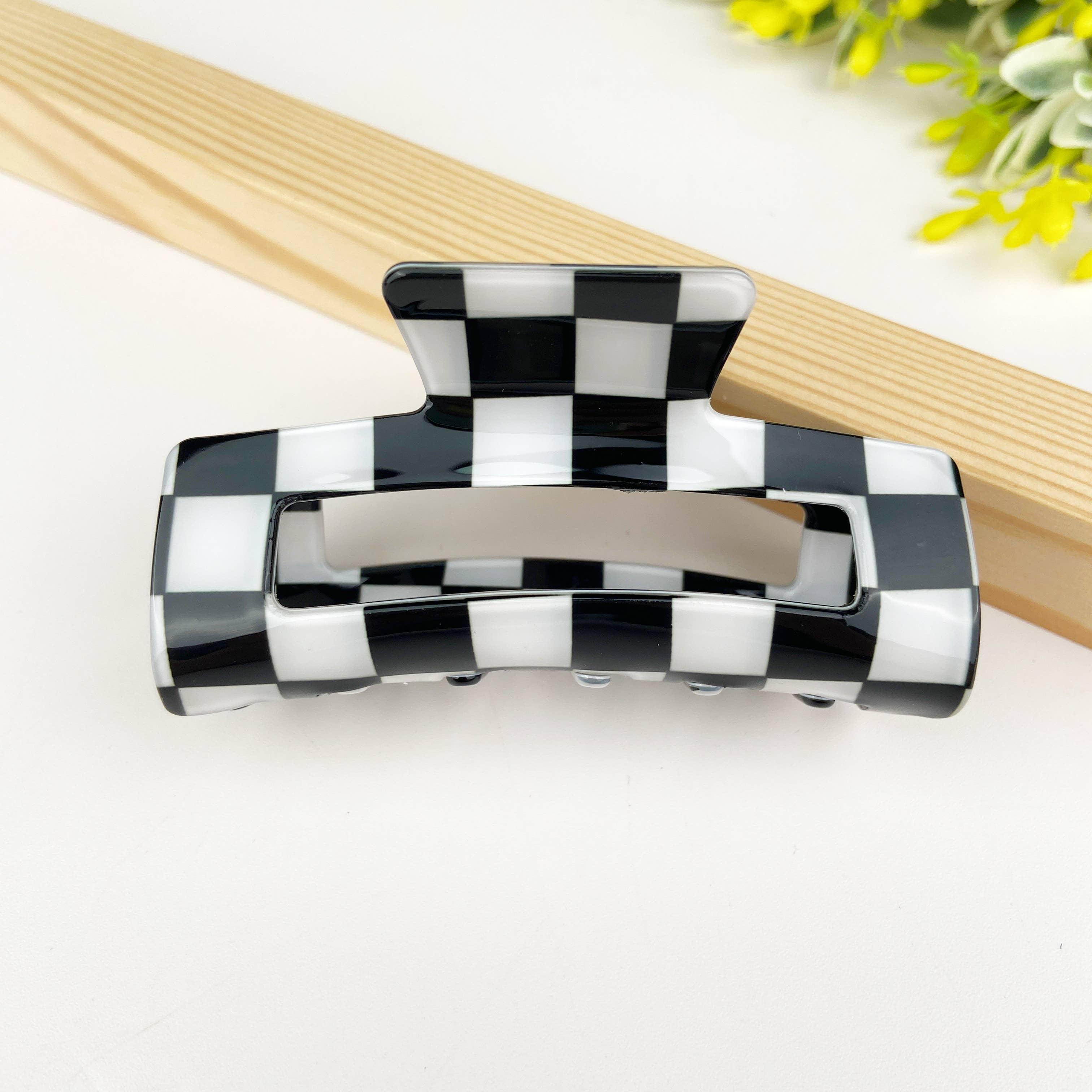 Checkerboard retro hair claw clip: Purple white