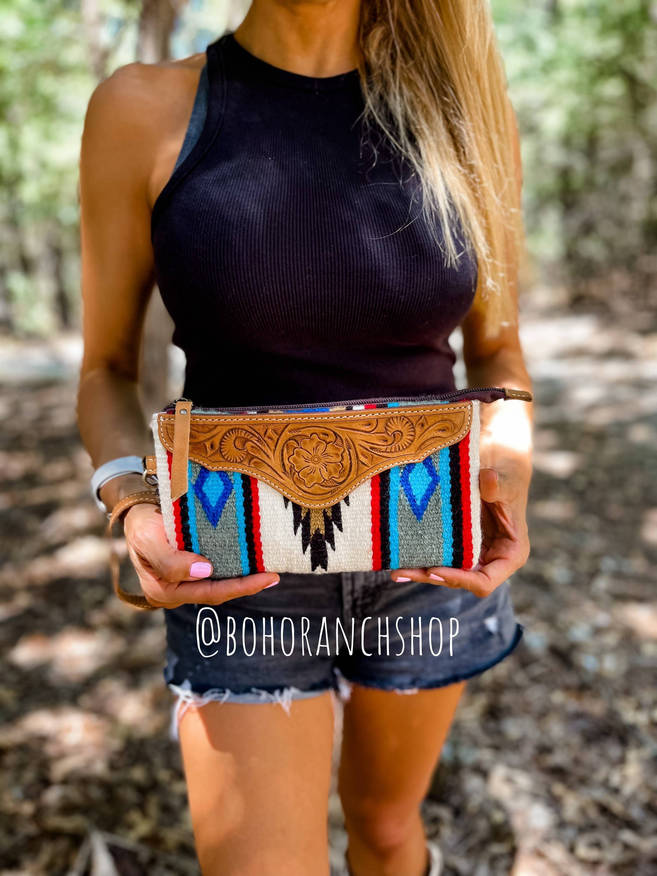 Western Aztec Fabric Tooled Leather Wristlet Purse Bag: 2